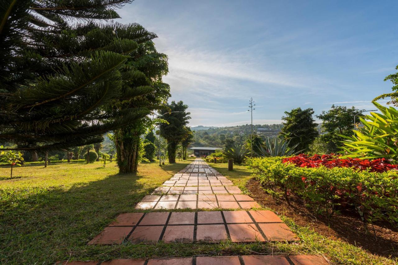 Mondulkiri Hotel Senmonorom Exterior photo